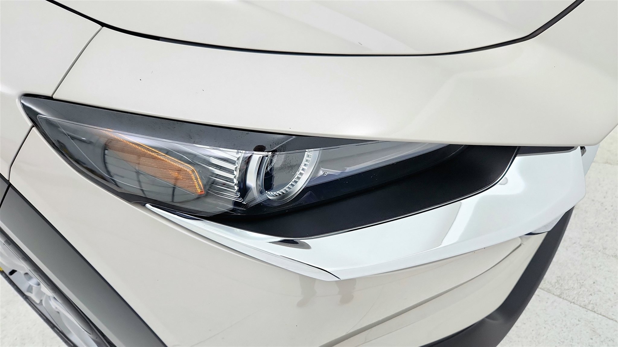 Used 2024 MAZDA CX-30 AWD 2.5 S w/ Premium Package image 26