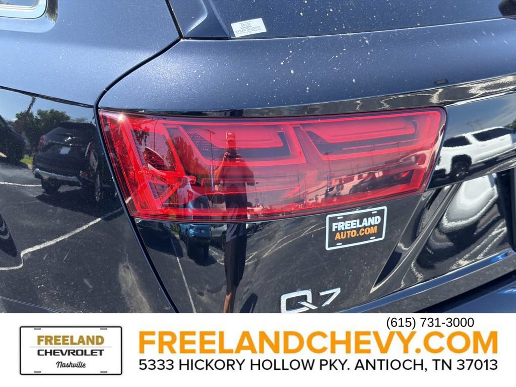 Used 2017 Audi Q7 3.0T Premium Plus AWD/4WD image 12