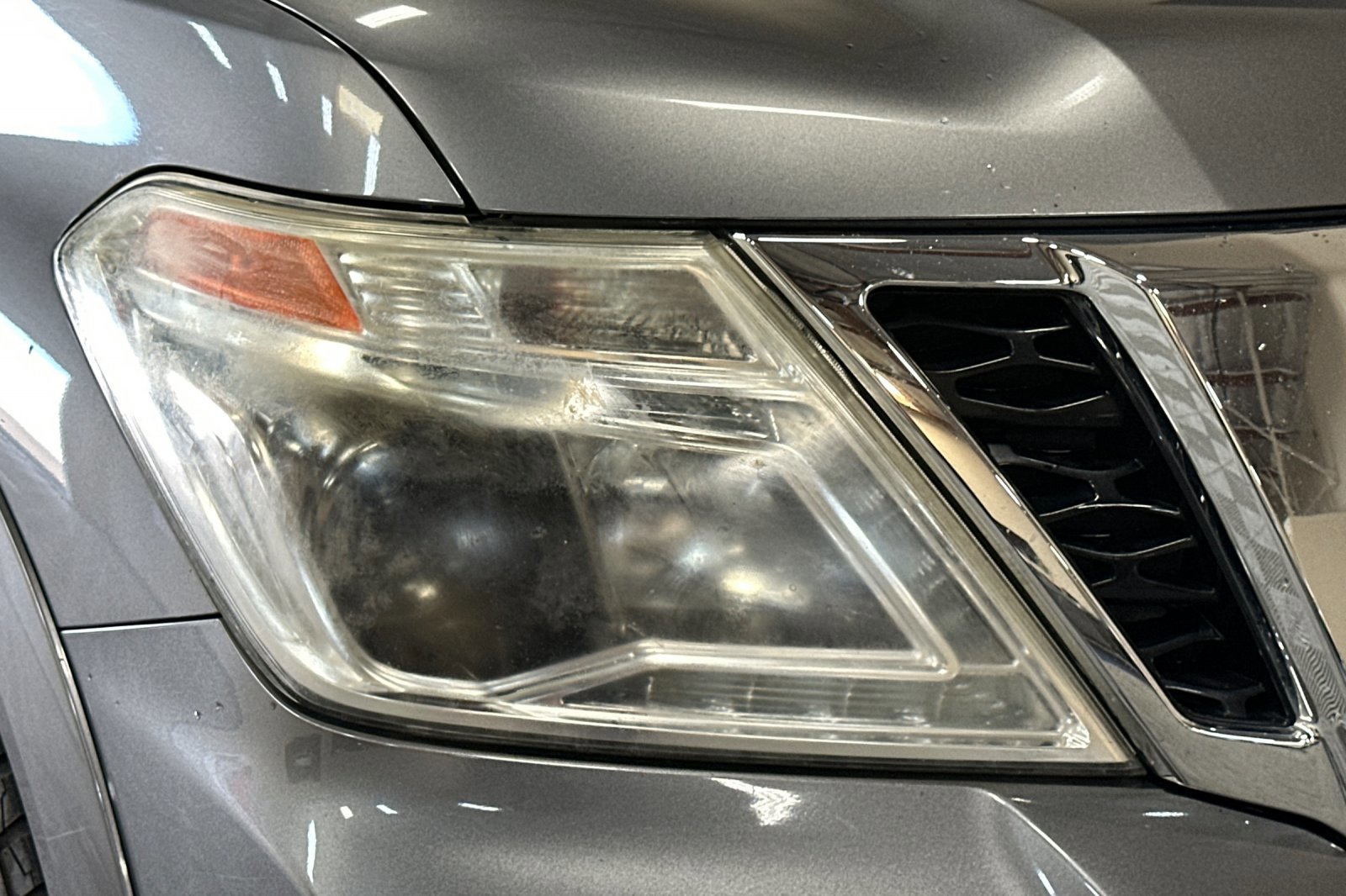 Used 2017 Nissan Armada Platinum w/ Captain Seat Package image 43