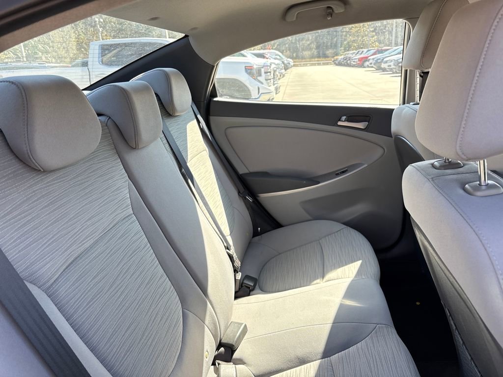 Used 2016 Hyundai Accent SE image 27