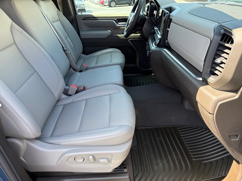 New 2026 Chevrolet Silverado 2500 LTZ AWD/4WD image 9