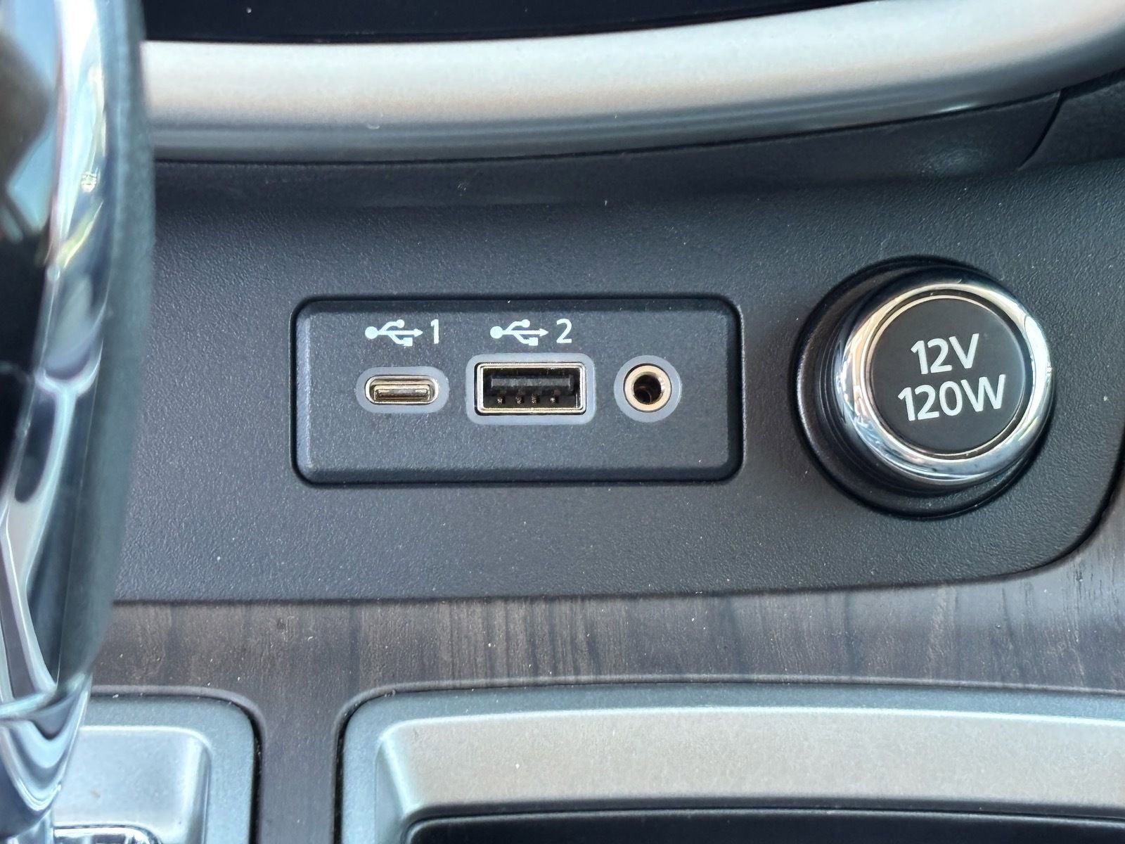 Used 2024 Nissan Murano Platinum w/ Cargo Package FWD image 23