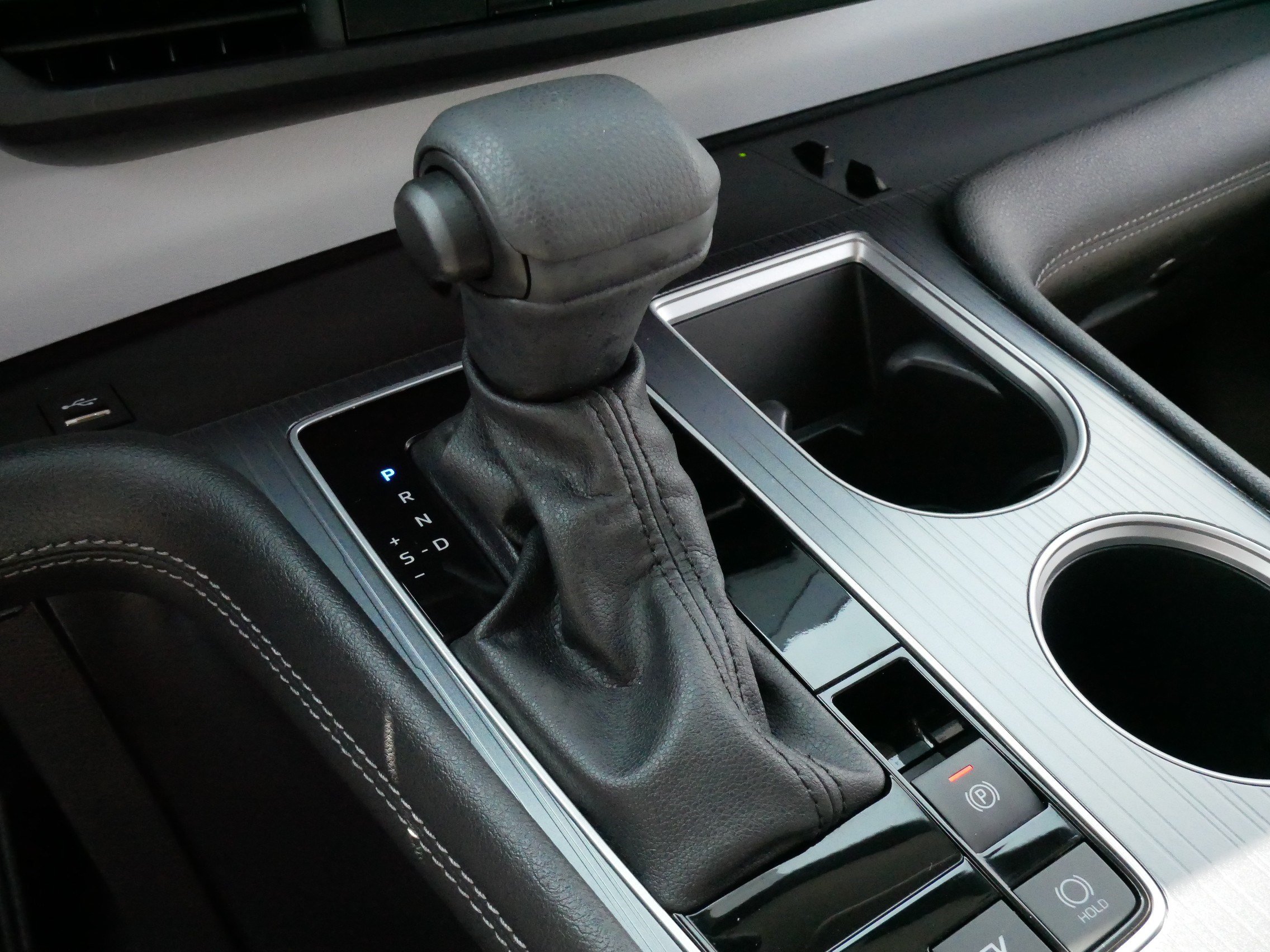 Certified 2026 Toyota Sienna LE FWD image 24