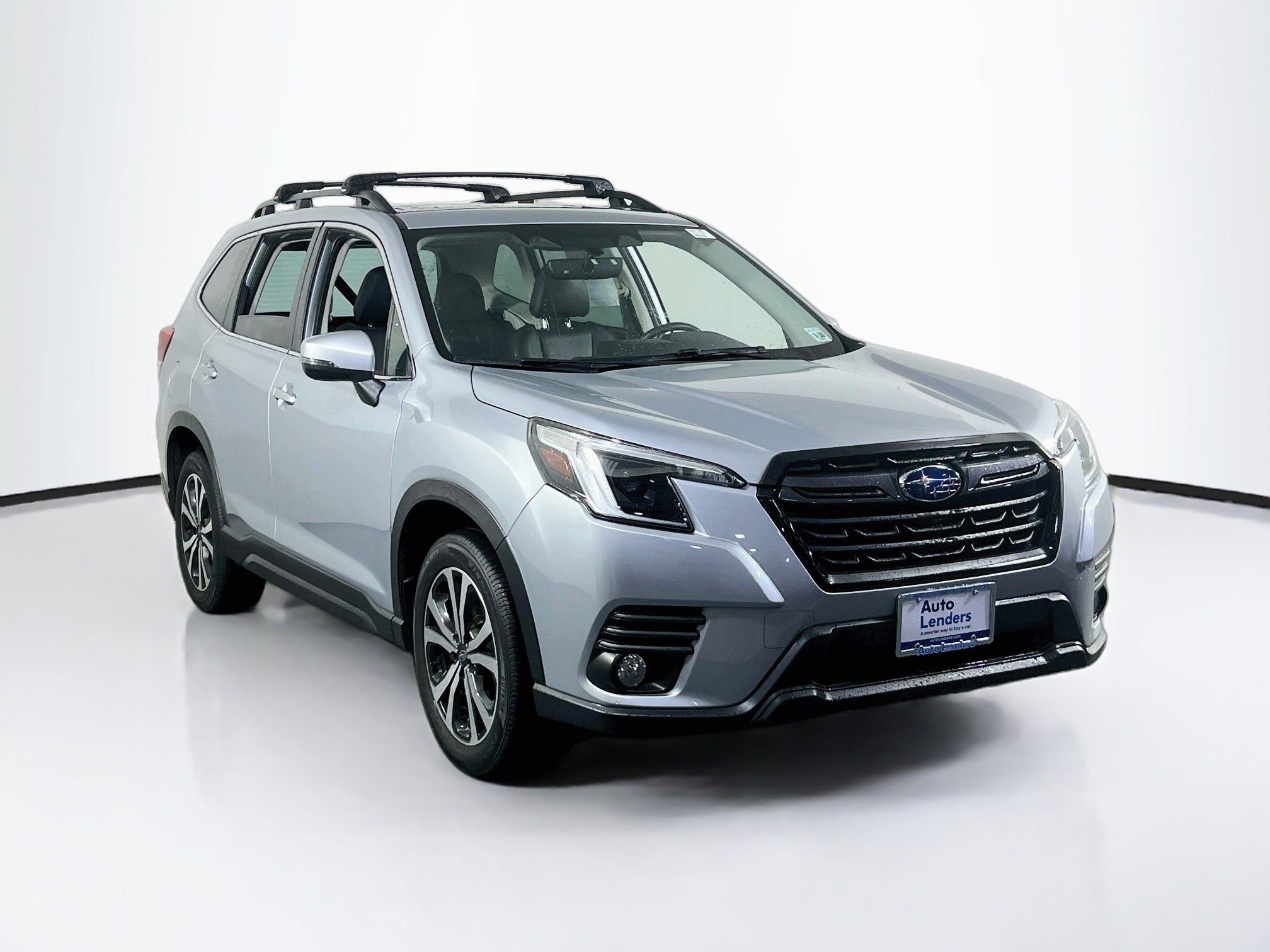 Used 2023 Subaru Forester Limited AWD/4WD image 3