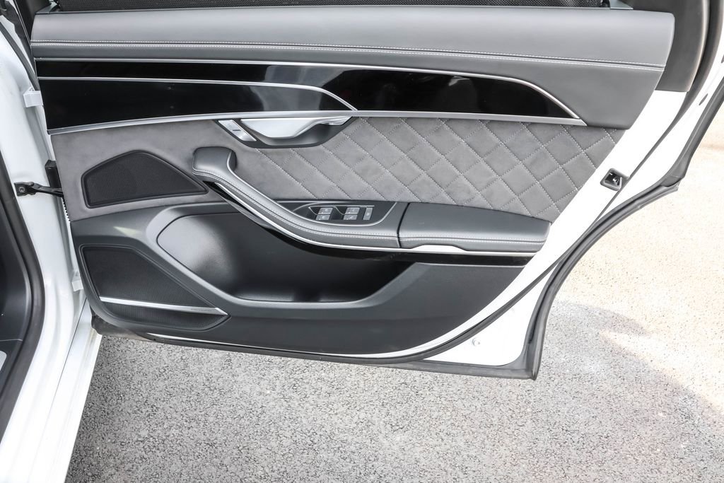 Used 2023 Audi S8 w/ S8 Comfort Plus Package image 36