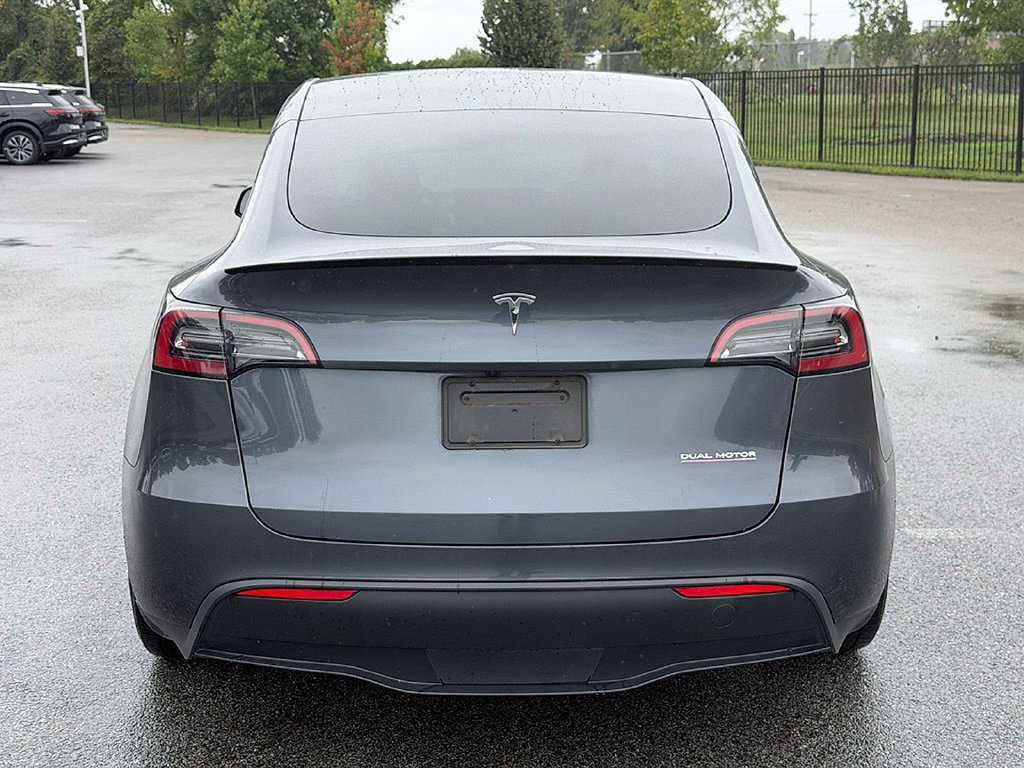Used 2023 Tesla Model Y Performance AWD/4WD image 6