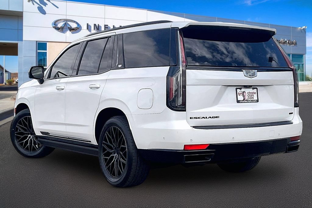Used 2024 Cadillac Escalade Sport Platinum w/ LPO, ONYX Package AWD/4WD image 13