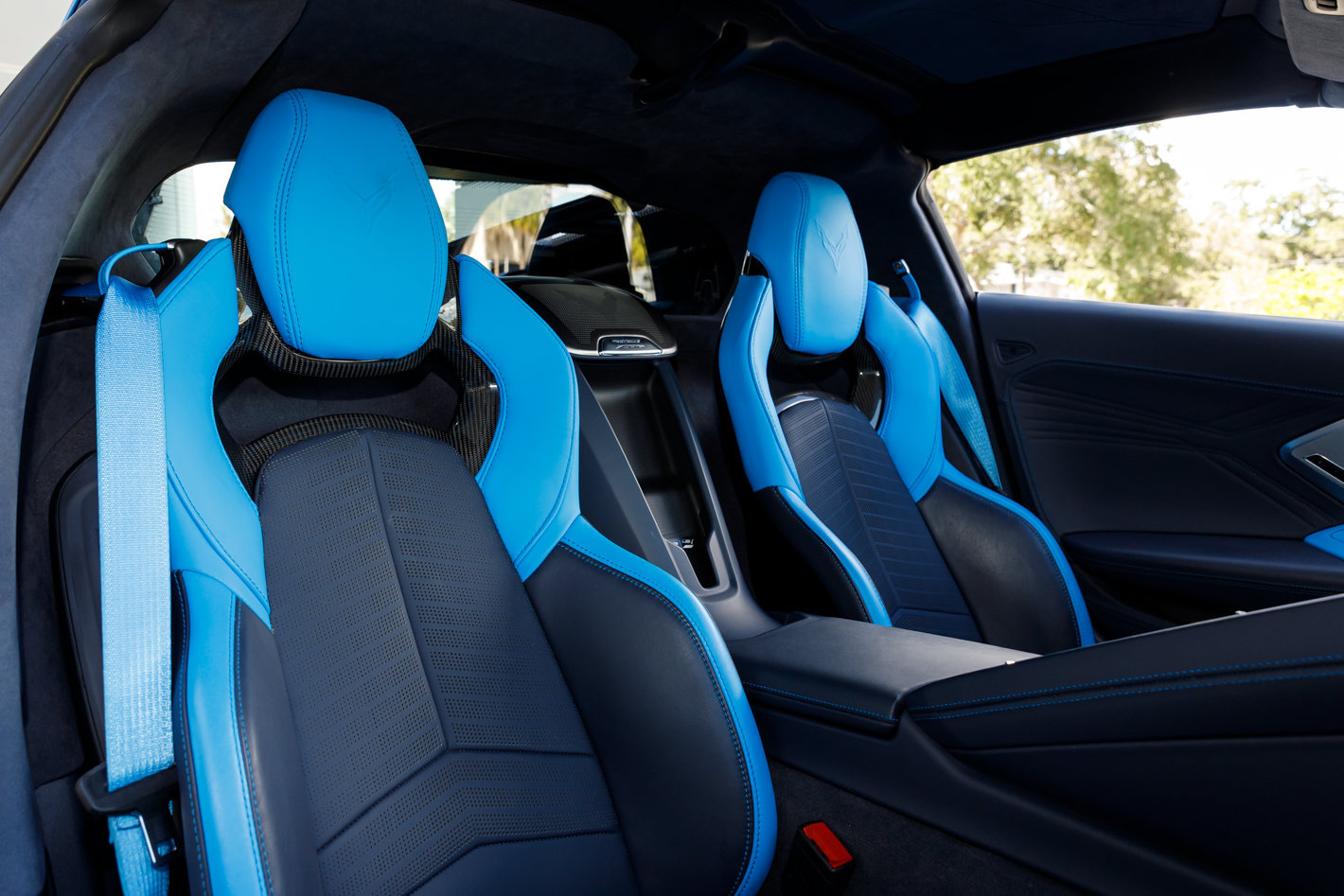 Used 2025 Chevrolet Corvette Z06 RWD image 59