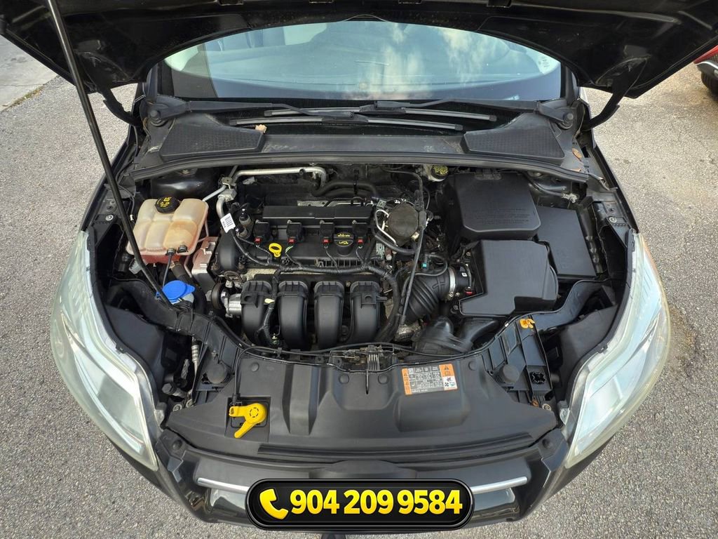 Used 2014 Ford Focus SE FWD image 36