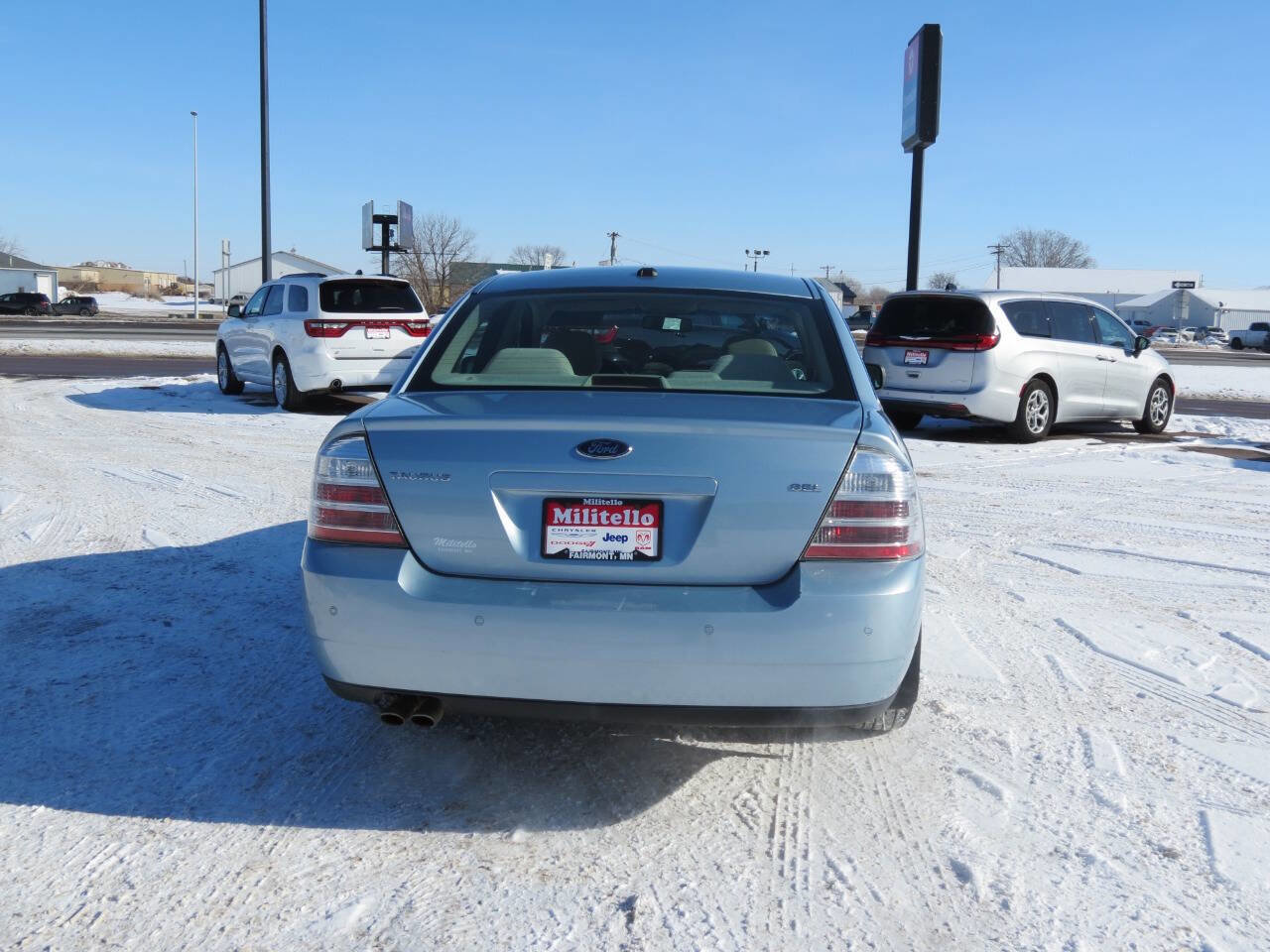 Used 2009 Ford Taurus SEL image 6