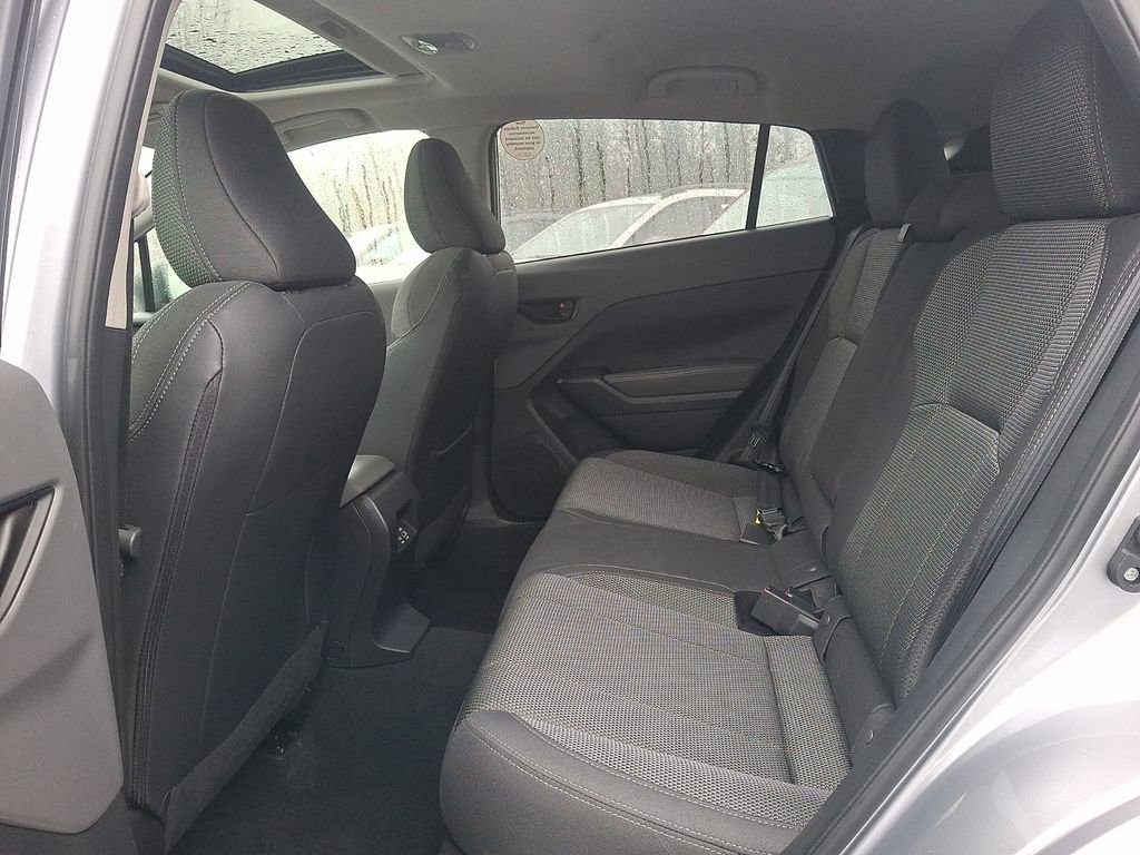 Used 2024 Subaru Crosstrek 2.0i Premium image 10
