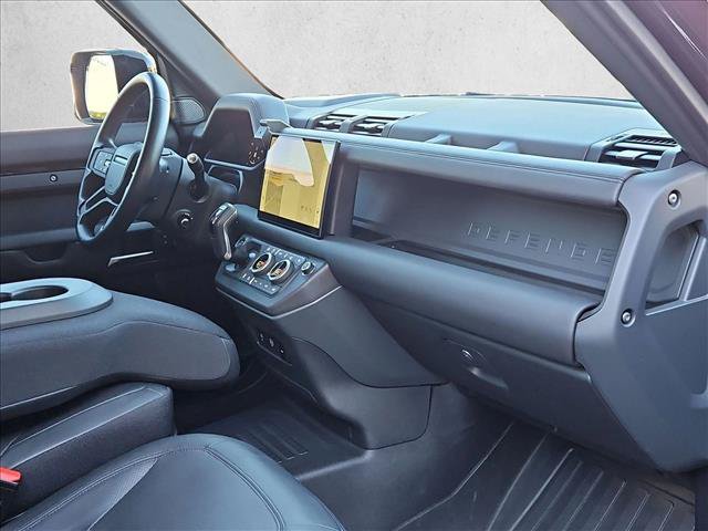 Used 2023 Land Rover Defender 90 X AWD/4WD image 20