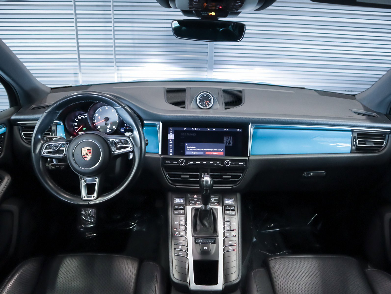 Certified 2020 Porsche Macan S AWD/4WD image 14