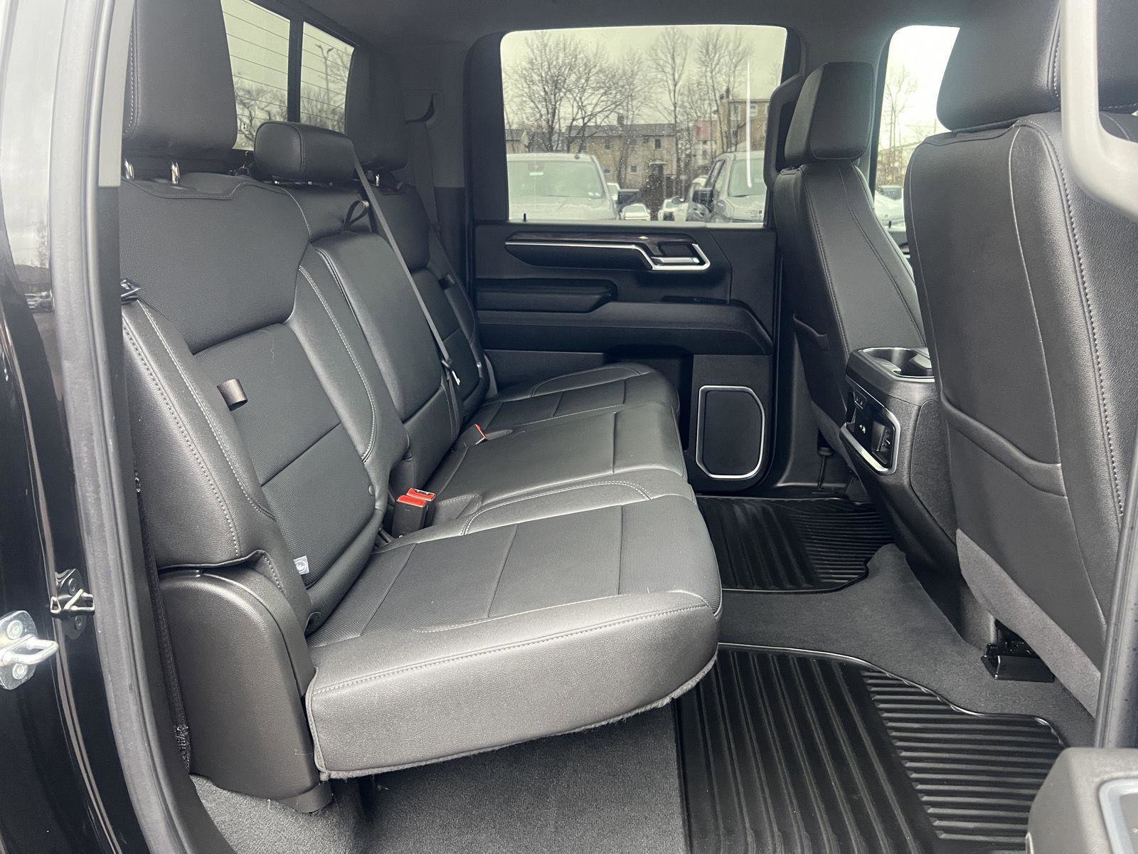 Used 2024 Chevrolet Silverado 2500 LTZ w/ LTZ Plus Package AWD/4WD image 16