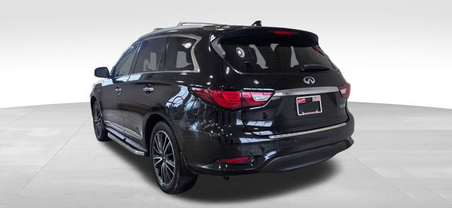 Used 2017 INFINITI QX60 Luxe w/ Deluxe Technology Package image 3