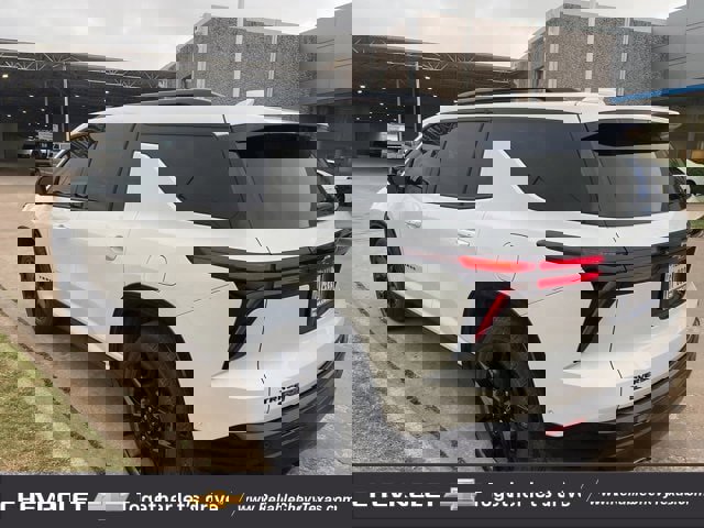 Certified 2024 Chevrolet Traverse RS w/ LPO, Floor Liner Package image 4