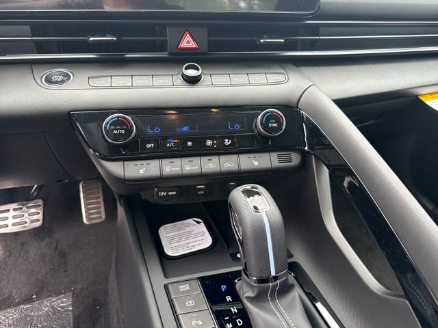 New 2026 Hyundai Elantra N FWD image 17