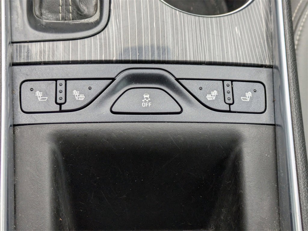 Used 2017 Chevrolet Impala LT w/ Leather Package image 21