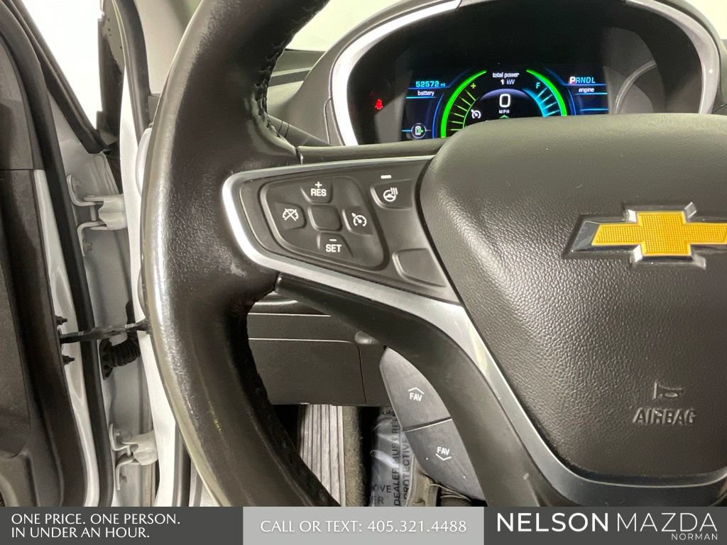 Used 2018 Chevrolet Volt LT w/ Comfort Package FWD image 43