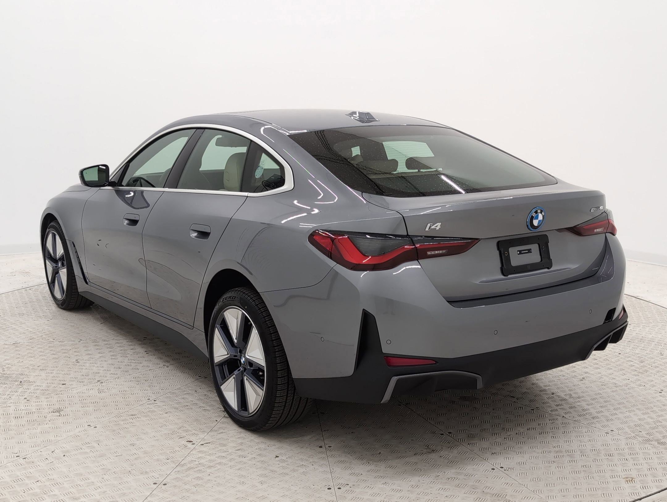 Certified 2025 BMW i4 eDrive40 w/ Premium Package image 3