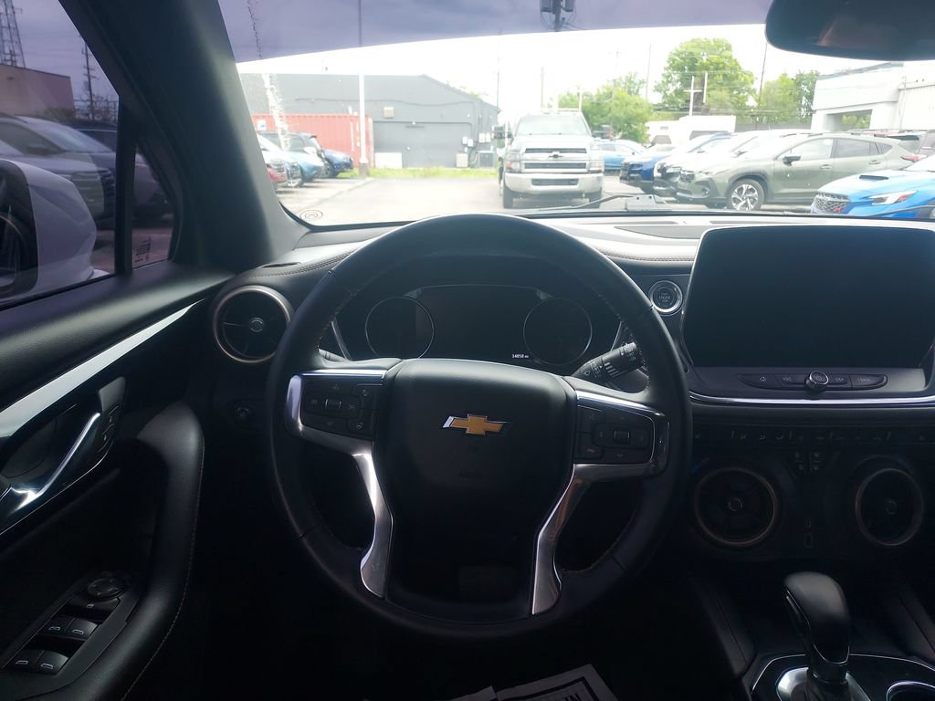Used 2023 Chevrolet Blazer Premier FWD image 10