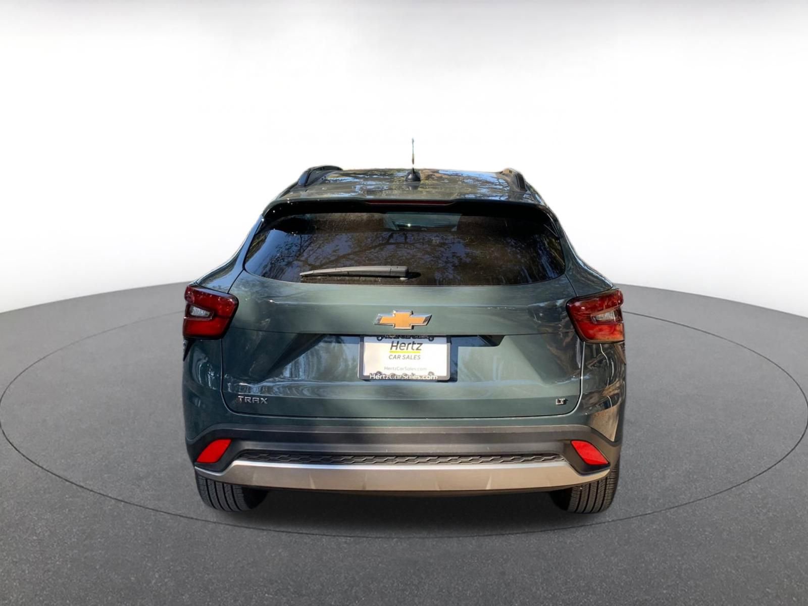 Used 2025 Chevrolet Trax LT image 6