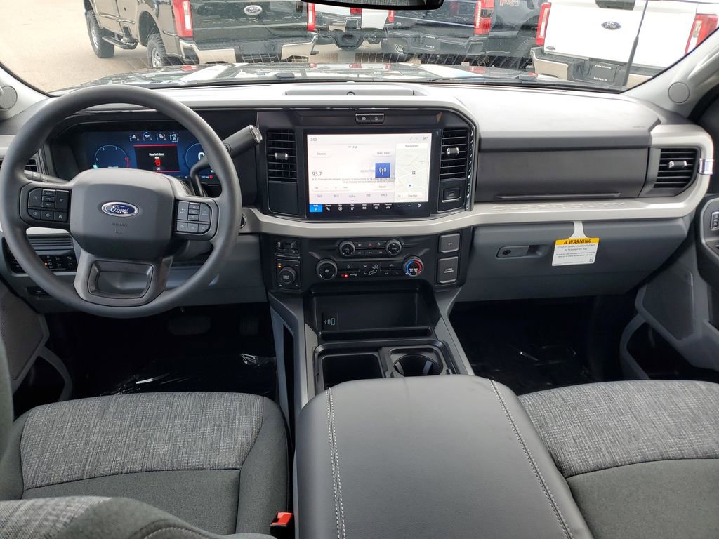 New 2026 Ford F350 4x4 Crew Cab Super Duty image 10