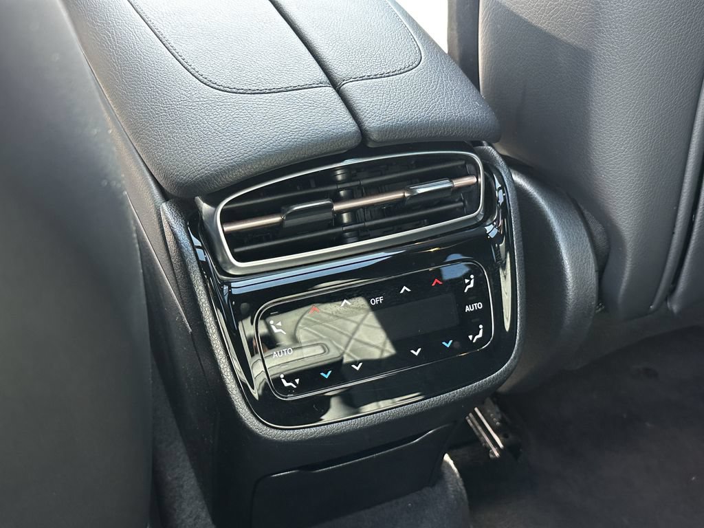 Certified 2023 Mercedes-Benz EQE 500 4MATIC SUV w/ Pinnacle Trim Package image 26