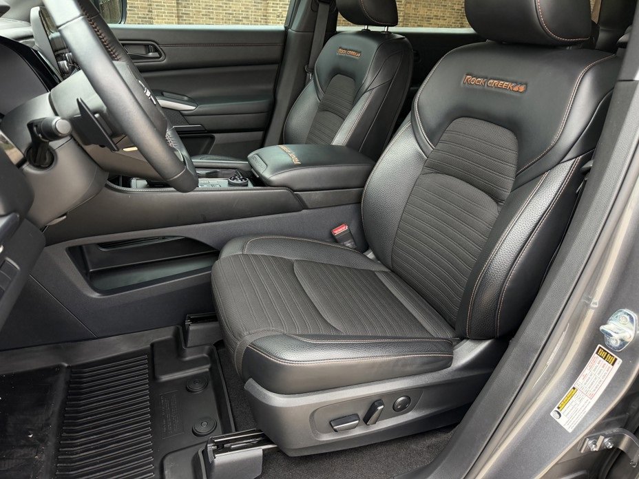 Used 2023 Nissan Pathfinder Rock Creek image 6