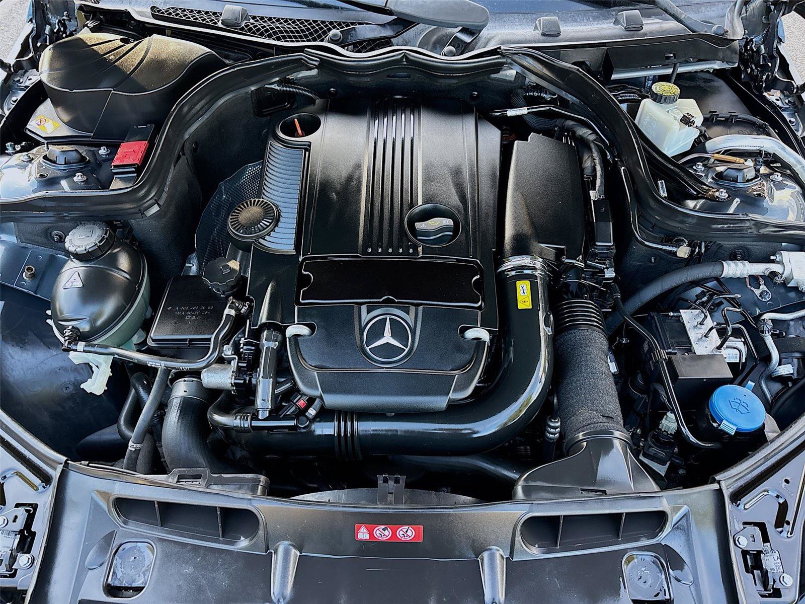 Used 2014 Mercedes-Benz C 250 Sedan image 29