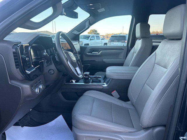 Used 2023 GMC Sierra 1500 SLT w/ SLT Premium Package image 14