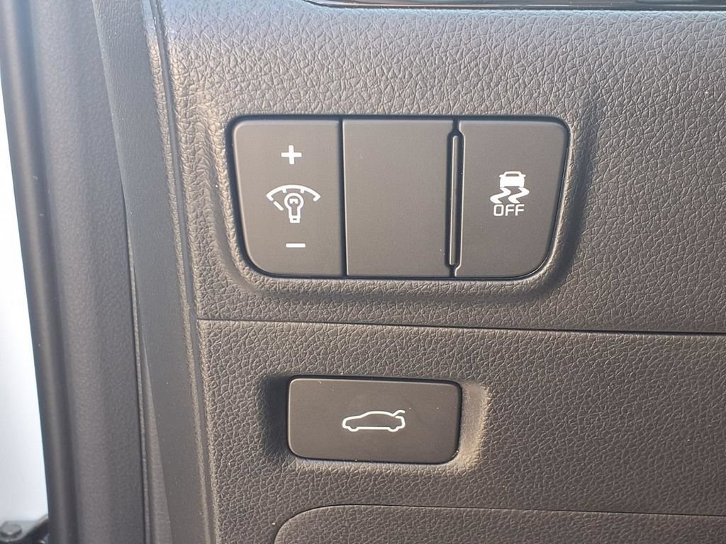 Certified 2025 Kia K5 EX FWD image 8