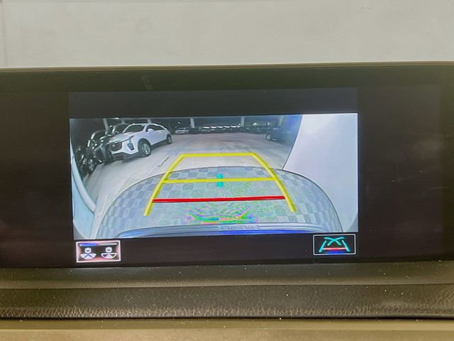 Used 2022 Lexus RX 350L Premium w/ Premium Package image 22