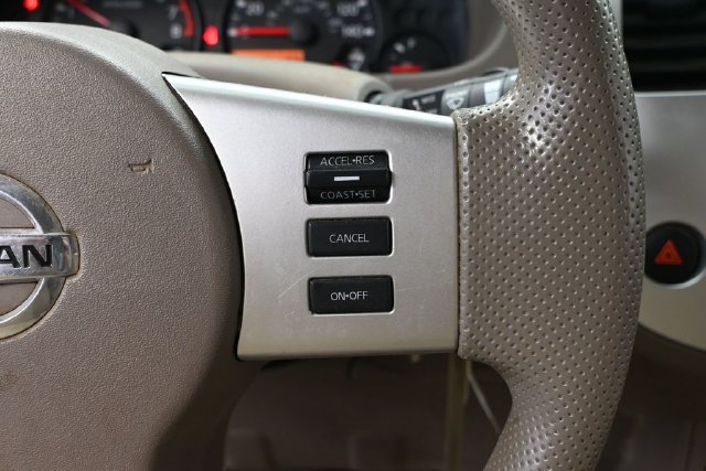 Used 2014 Nissan Frontier SV AWD/4WD image 20