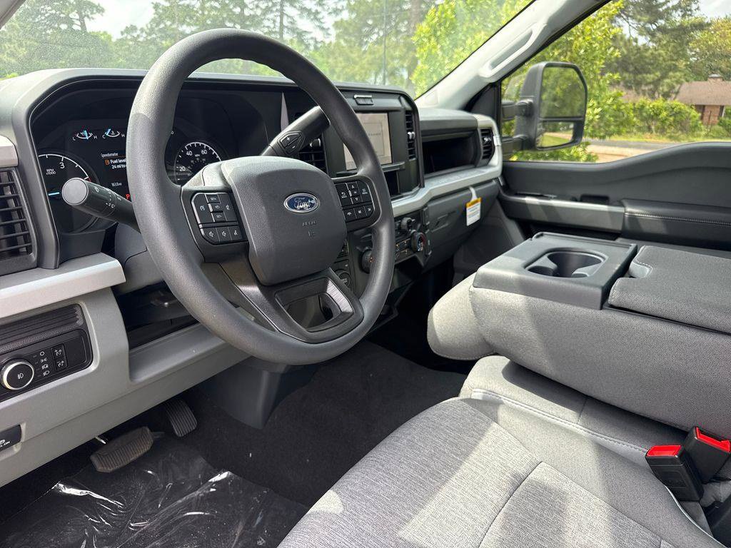 New 2026 Ford F250 XL w/ STX Appearance Package AWD/4WD image 15