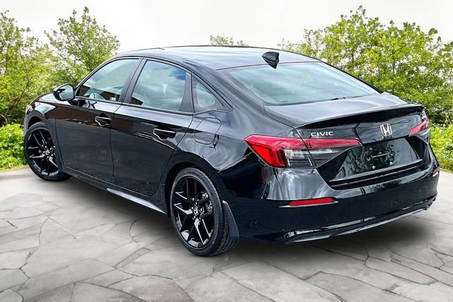 Used 2023 Honda Civic Sport image 11