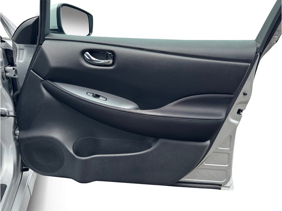 Used 2022 Nissan Leaf S Plus image 18