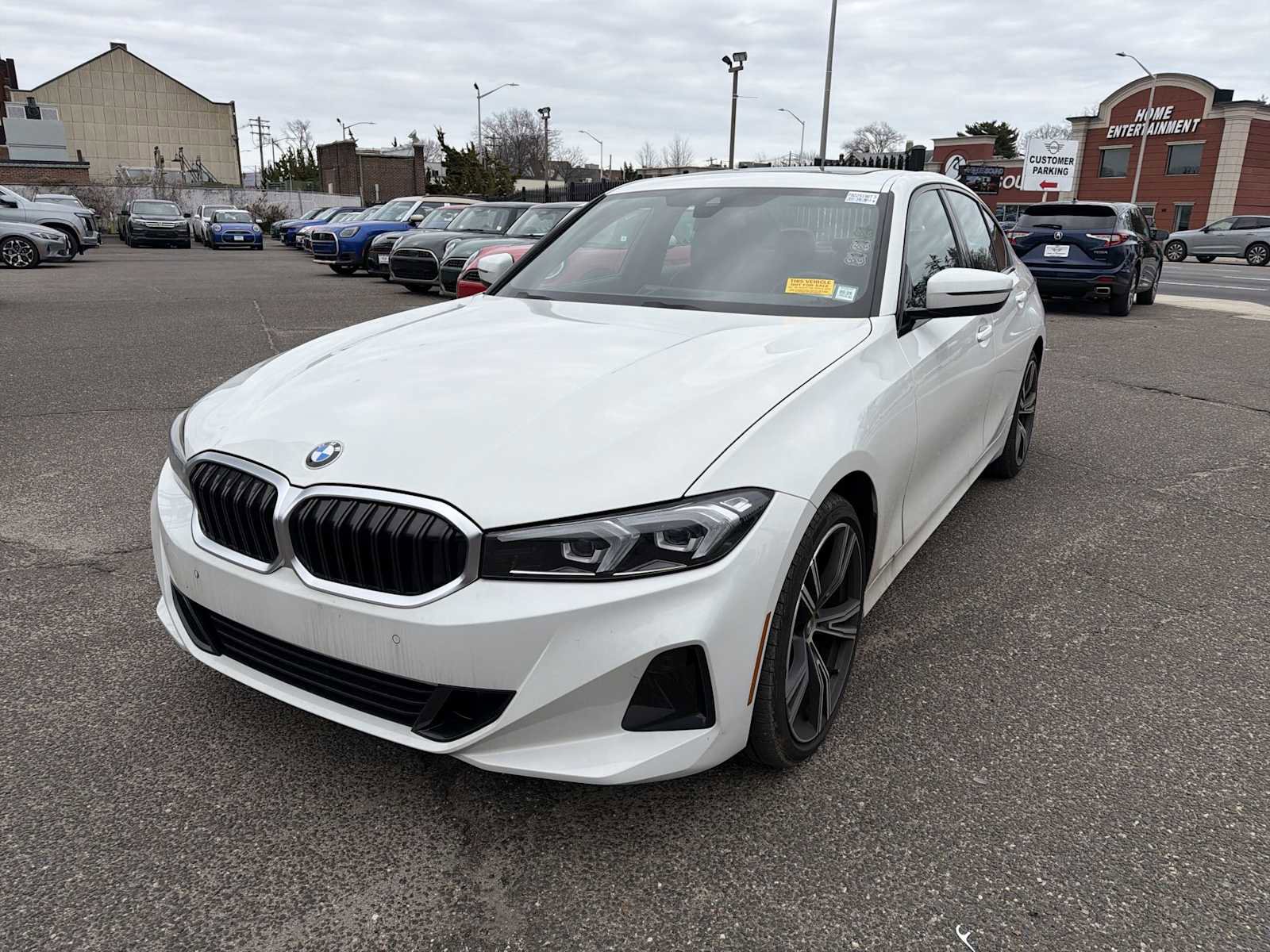 Certified 2023 BMW 330i xDrive 330i xDrive w/ Driving Assistance Package image 3