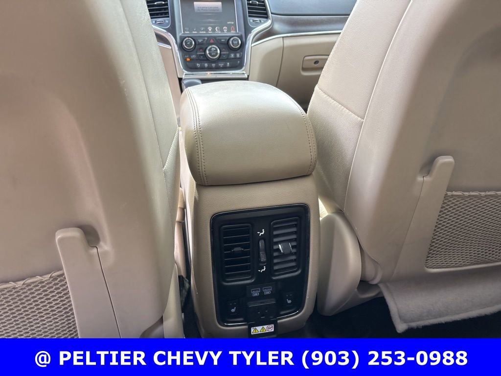 Used 2017 Jeep Grand Cherokee Limited w/ Luxury Group II image 22