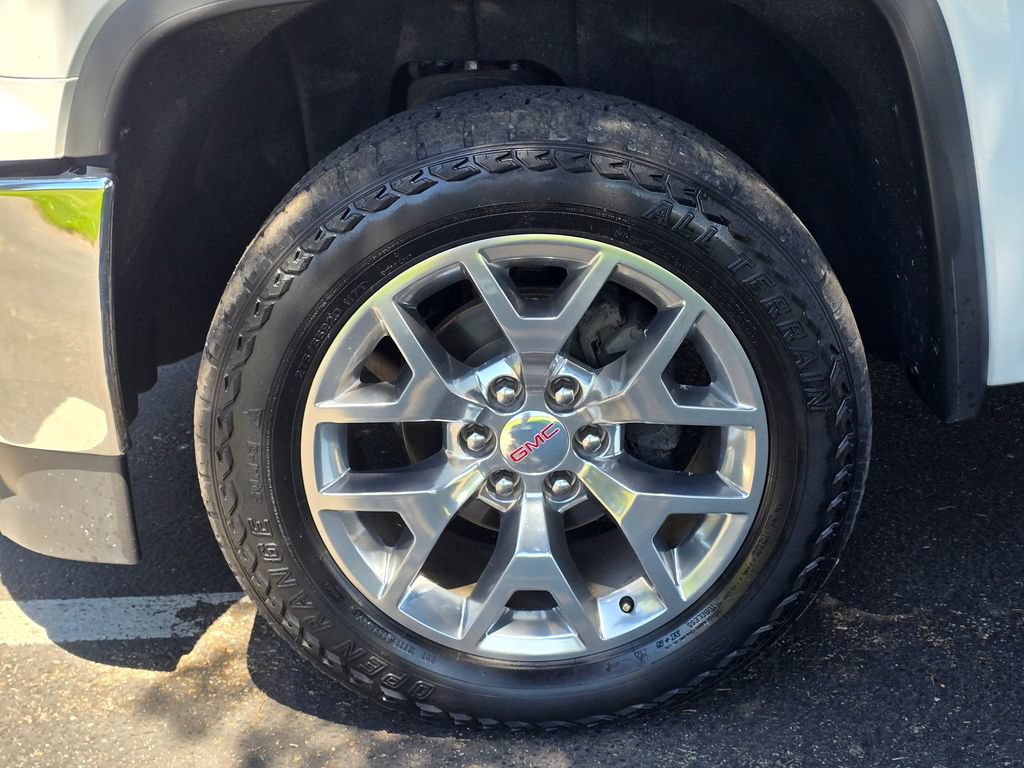 Used 2018 GMC Sierra 1500 SLT w/ SLT Premium Package AWD/4WD image 10