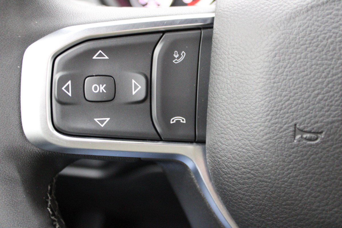 Used 2025 RAM 2500 Big Horn AWD/4WD image 17