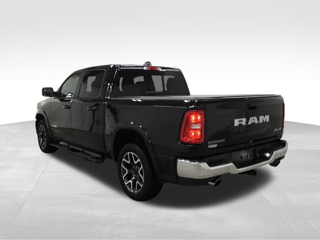 Used 2025 RAM 1500 Laramie AWD/4WD image 15