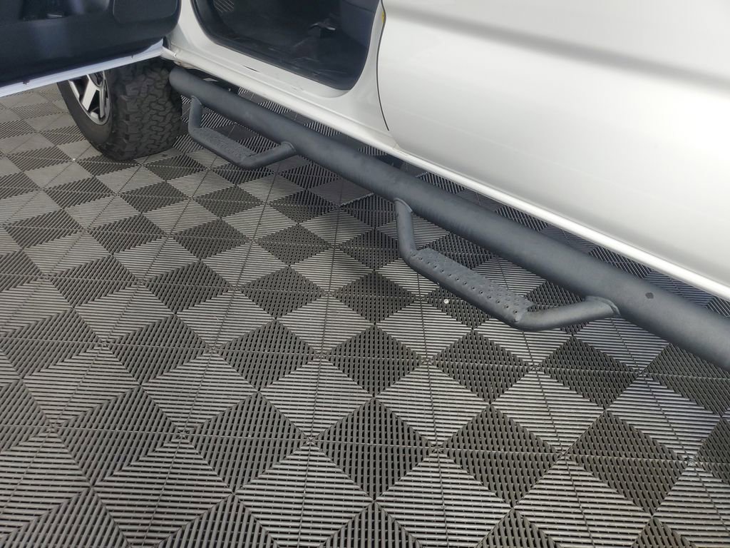 Used 2019 Toyota Tacoma TRD Off-Road image 31