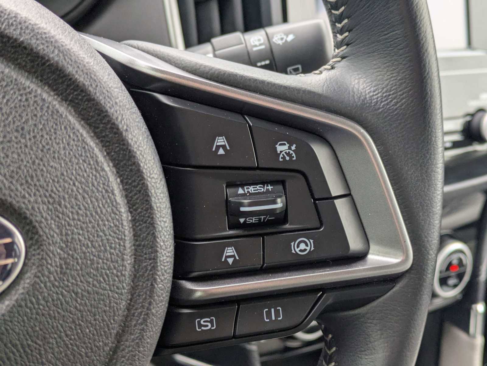 Used 2024 Subaru Forester Premium image 26