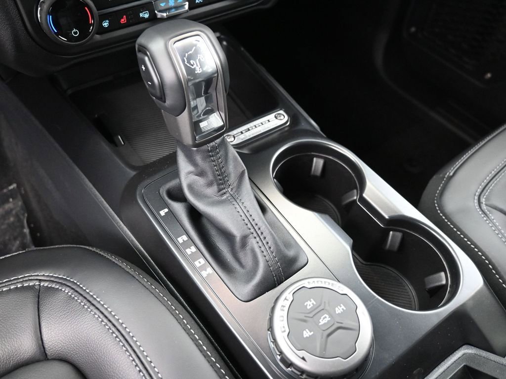 New 2025 Ford Bronco Outer Banks image 30