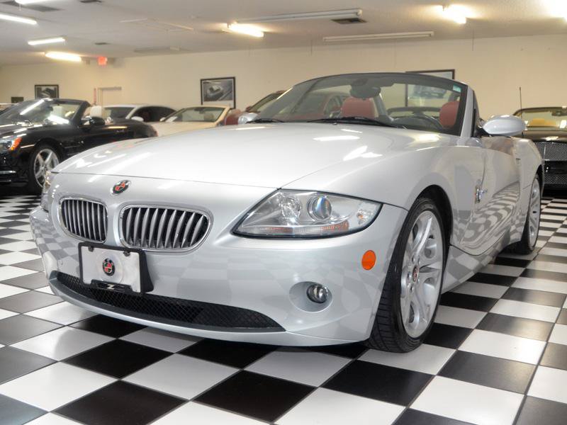 Used 2005 BMW Z4 3.0i RWD image 5