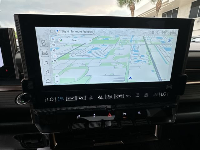 Certified 2025 GMC Hummer EV 2X AWD/4WD image 10