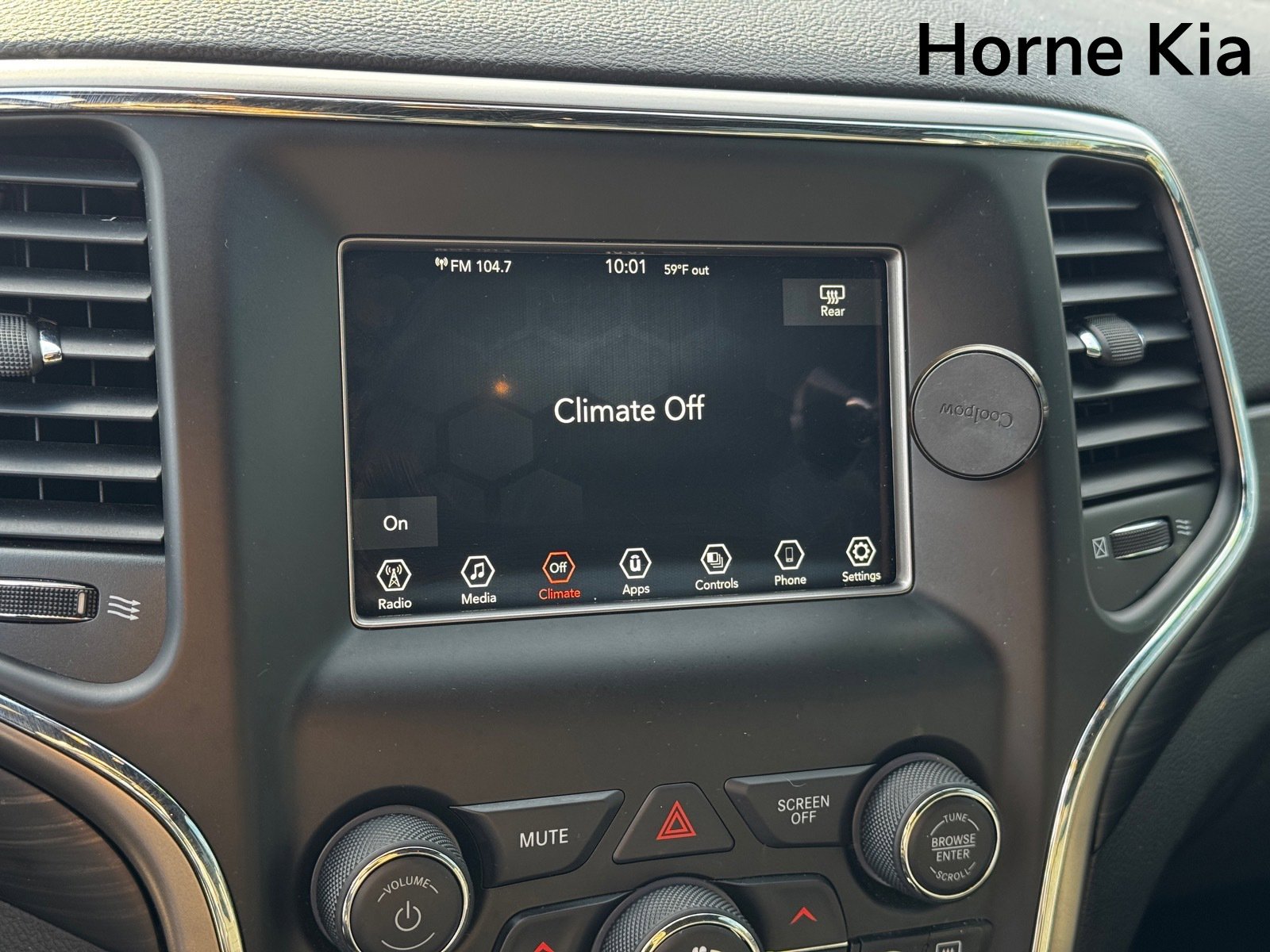 Used 2021 Jeep Grand Cherokee Laredo image 18