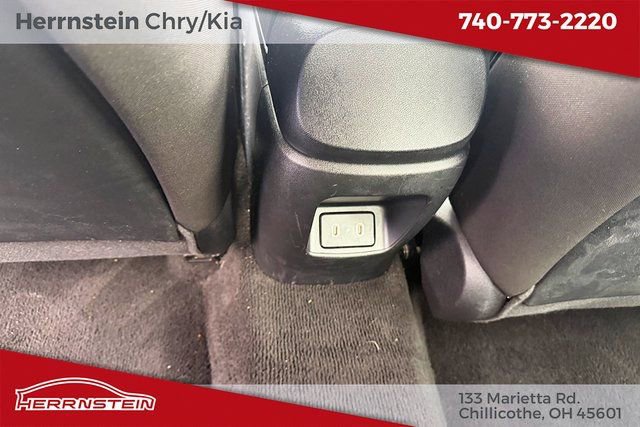 Used 2024 Hyundai Elantra SEL image 22
