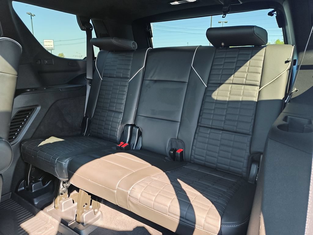 Used 2025 Cadillac Escalade V w/ LPO, Floor Liner Package AWD/4WD image 26